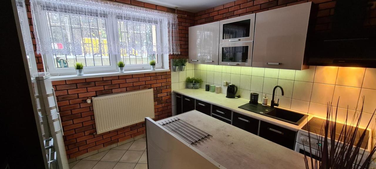Quiet Besamet Apartment Posen Exterior foto